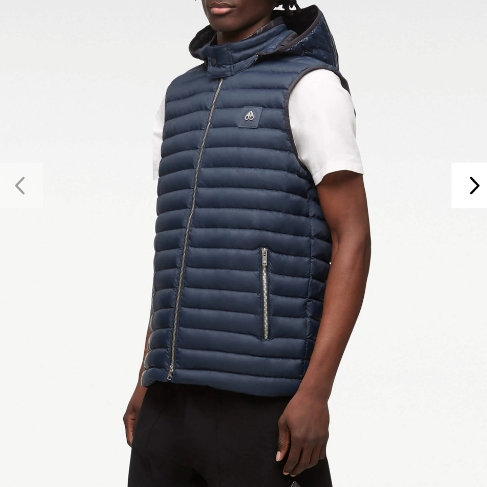 Men Moose Knuckles Air Down Bomber Vest
